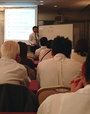 ファイル名: 02-.jpg
ファイルサイズ: 40.6KB 02-